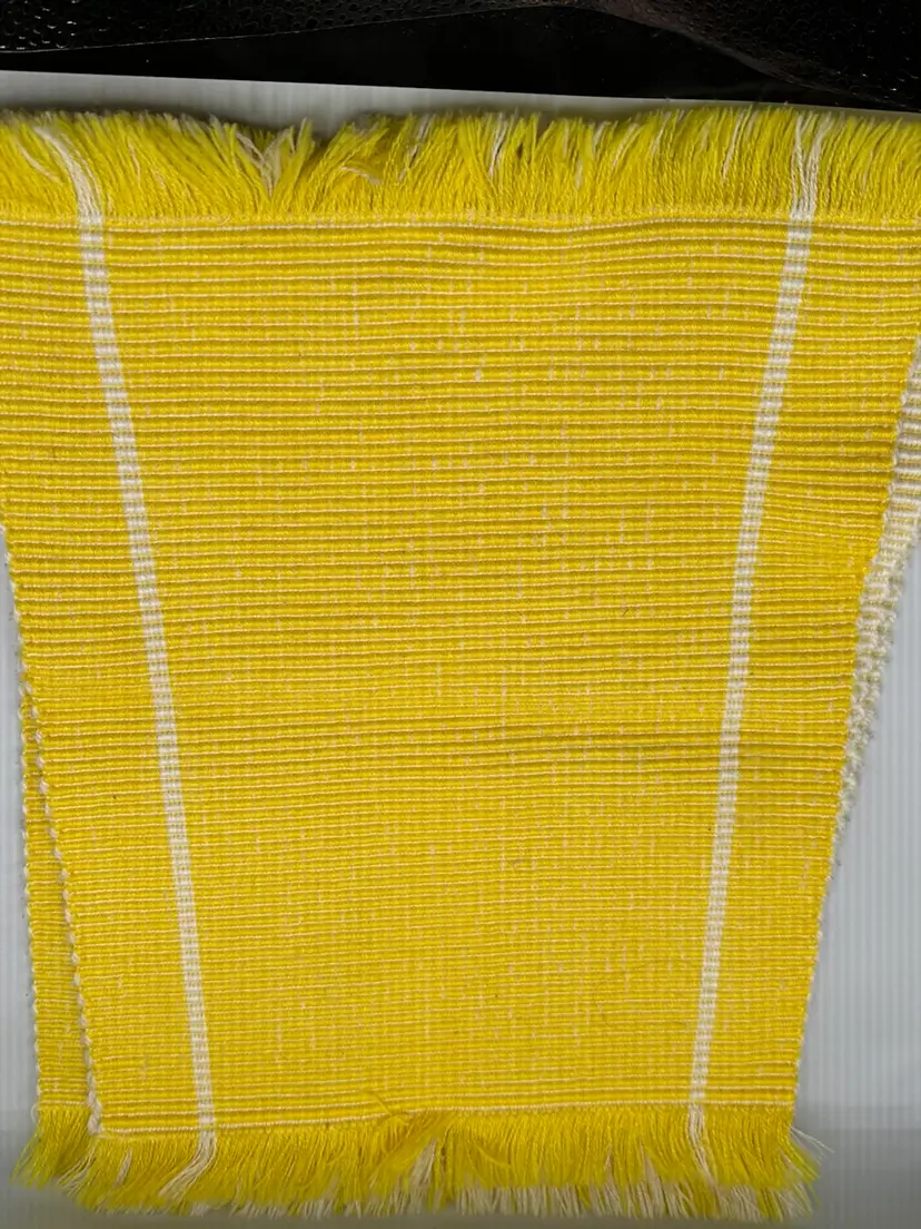 4 Vintage Yellow Placemats