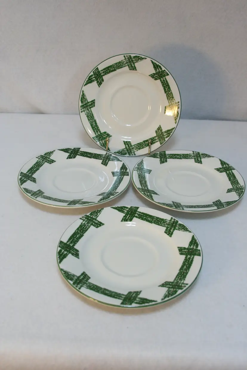 Citation Cades Cove Green Lattice Bread Dessert Appetizer Saucer plates set of 4