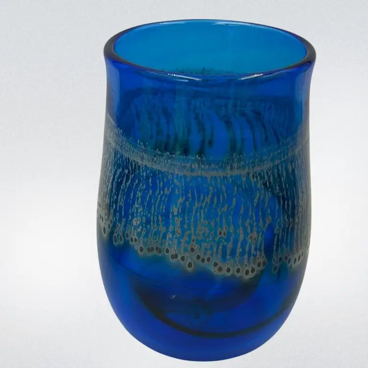 Vintage Hand Blown Set of Four Peacock Blue Glasses 1980 - 4.25” To 4.5” Tall 3.25” Wide