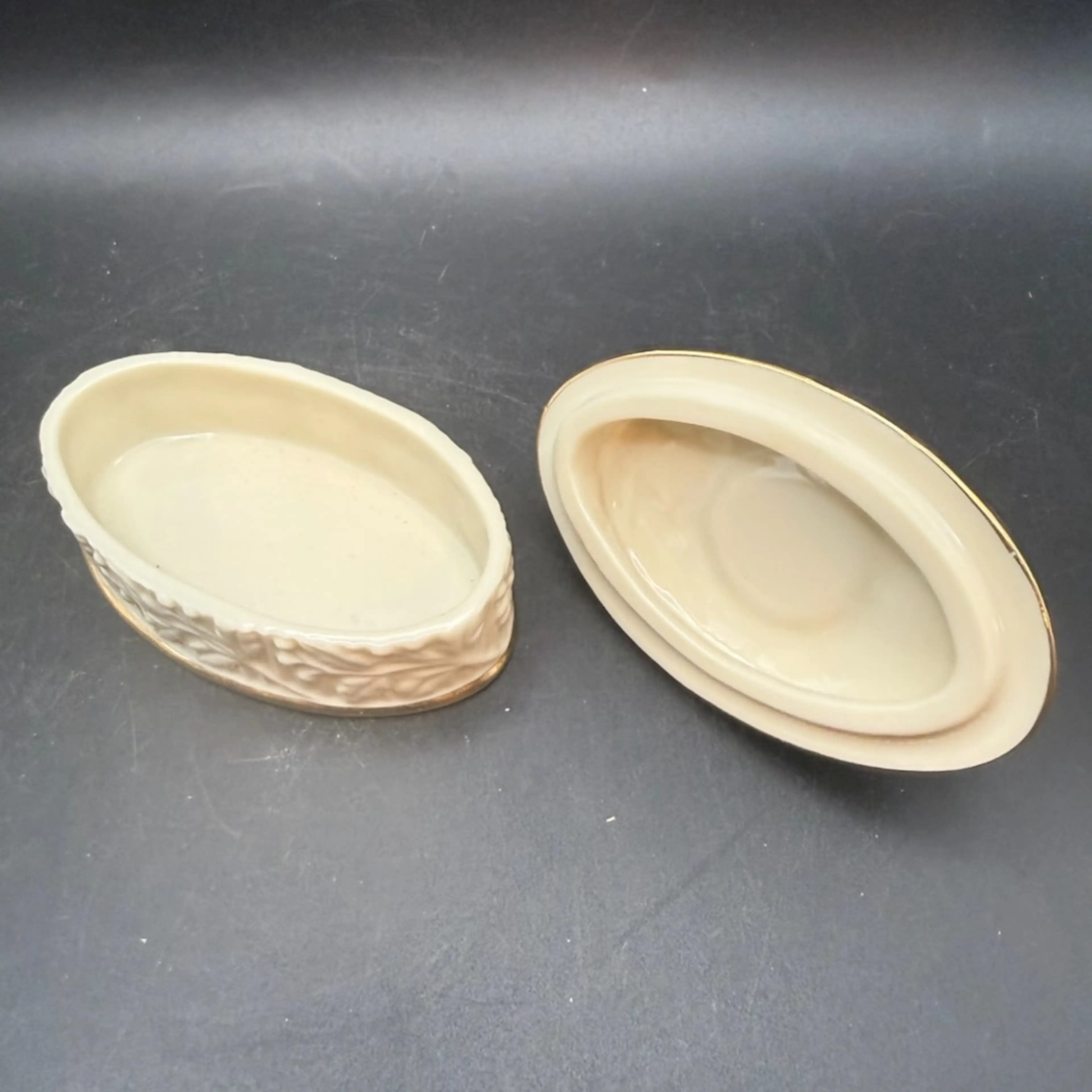 Image 3 of 4