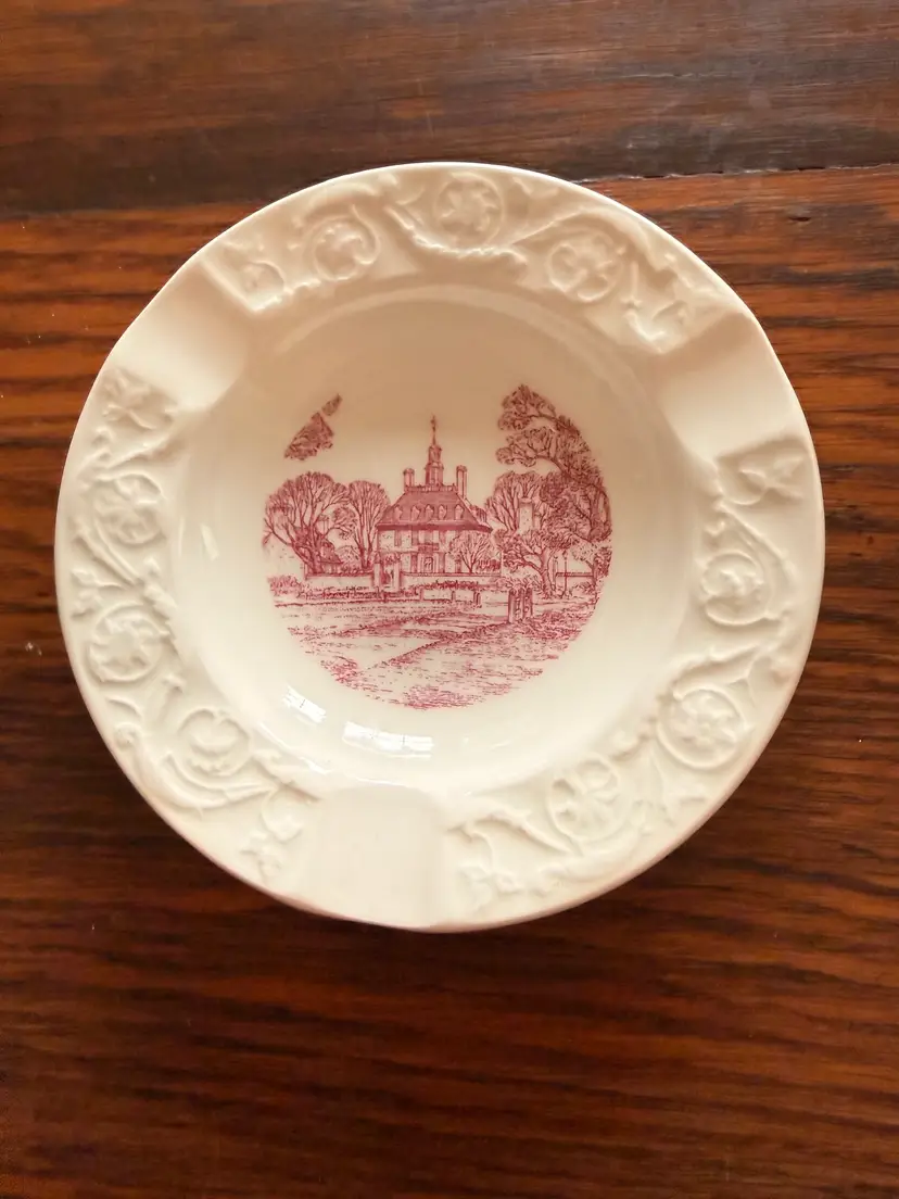 Vintage Wedgwood Governor's Palace Williamsburg Virginia Ashtray | Colonial Williamsburg Souvenir Dish | English Transferware Trinket Tray | Made in England