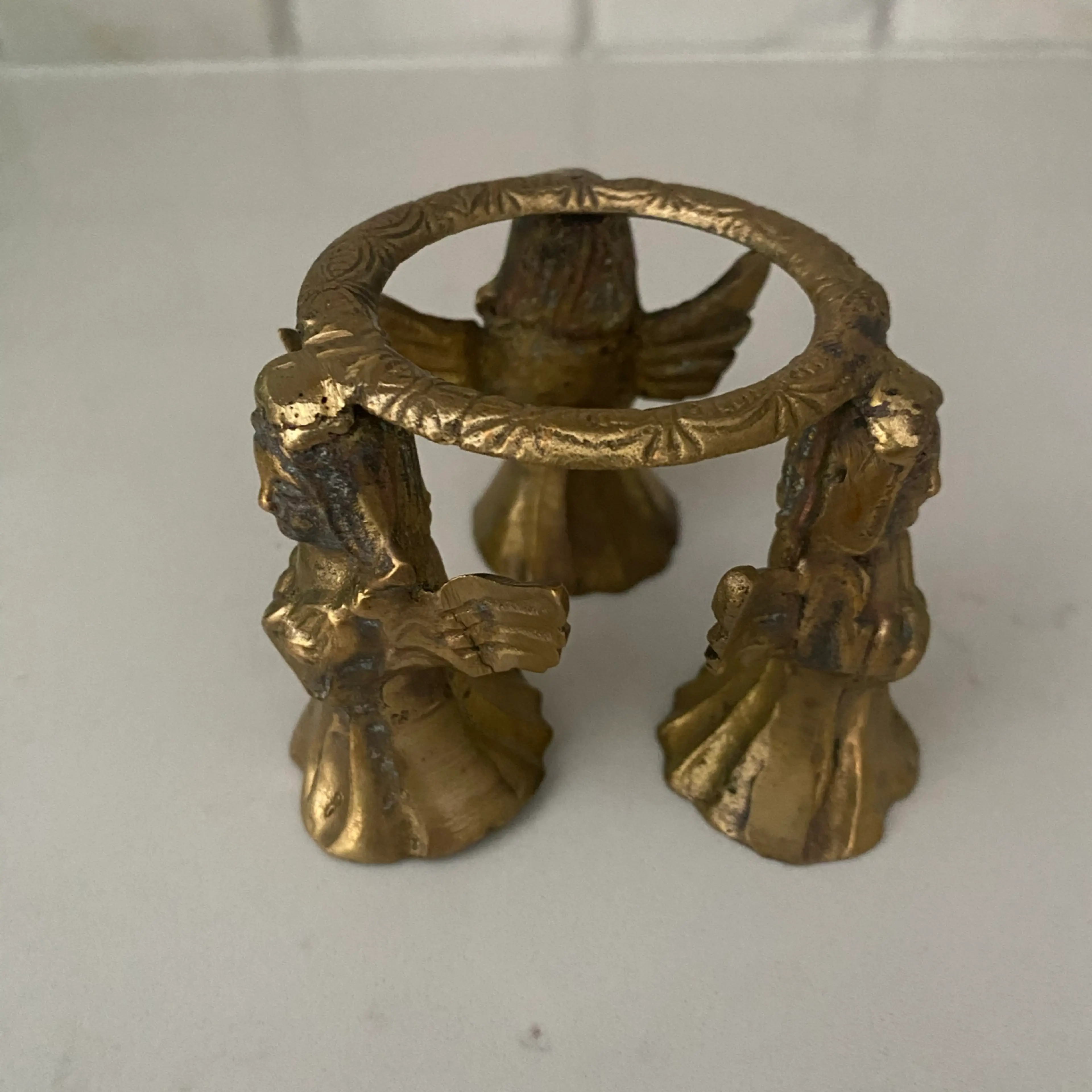 Image 2 of 2