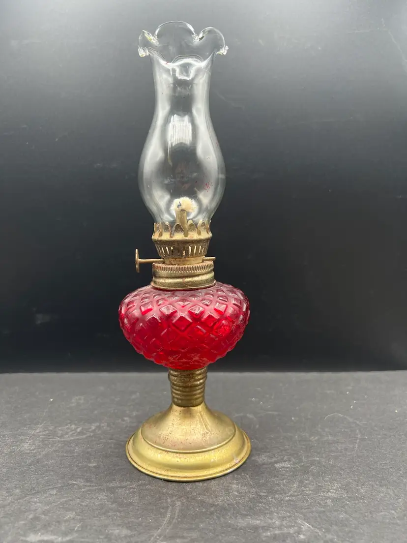 #539B Vintage Mini Oil/Kerosene Lamp. Red Diamond Pattern Glass On Gold Tone (Possibly Brass) Pedestal