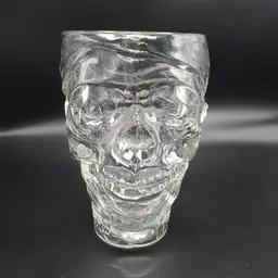 Vintage Pirate Skull Clear Glass Mug 32 Oz Treasure Island Casino Luminarc USA Stein