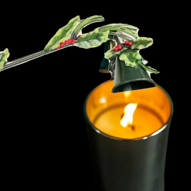 CANDLE SNUFFER 
Vintage Christmas 
By Boston Warehouse 2002 


Christmas Holiday Party 
Celebration Winter Gift
Thanksgiving Harvest Autumn