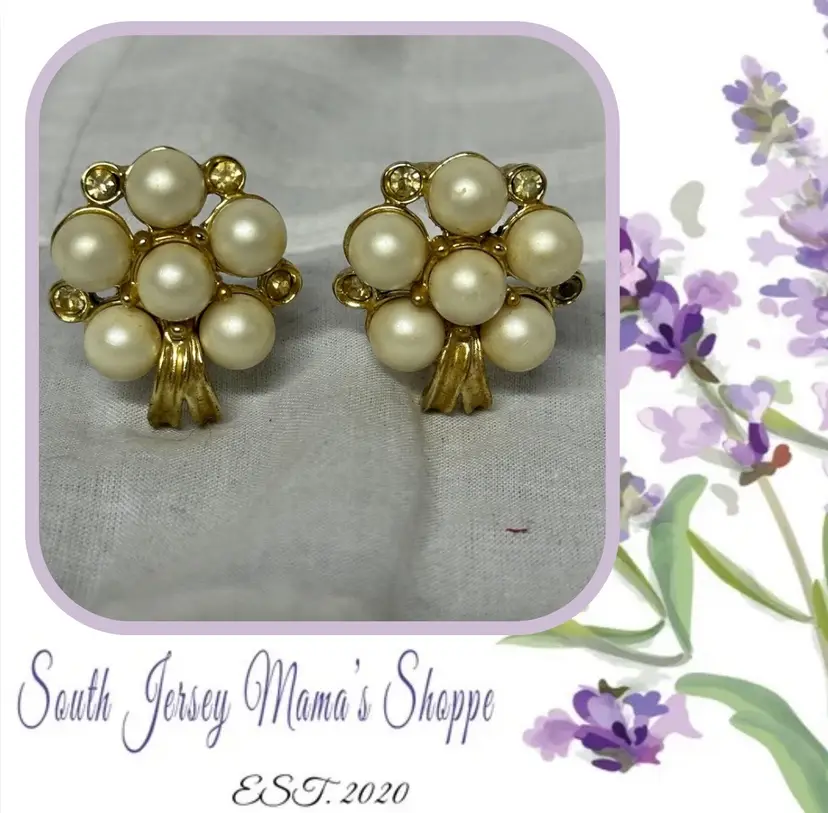 Vintage Sarah Coventry Gold Tone Clip Earrings Faux Pearl And Rhinestone Clusters