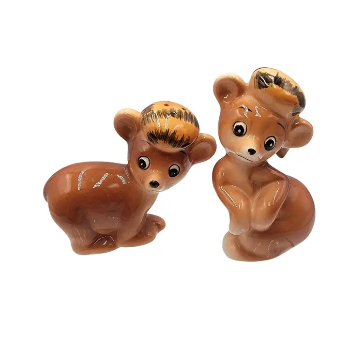 Vintage Victoria Japan Ceramic Bear Salt & Pepper Shakers With Raccoon Hats