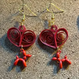 Quilled Heart Earrings With Balloon Dogs