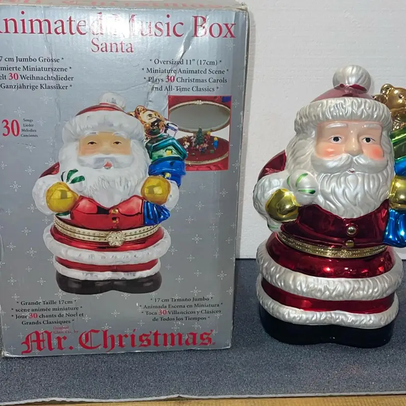Mr. Christmas Animated Music Box Santa 11” tall plays 30 Christmas carols 2006