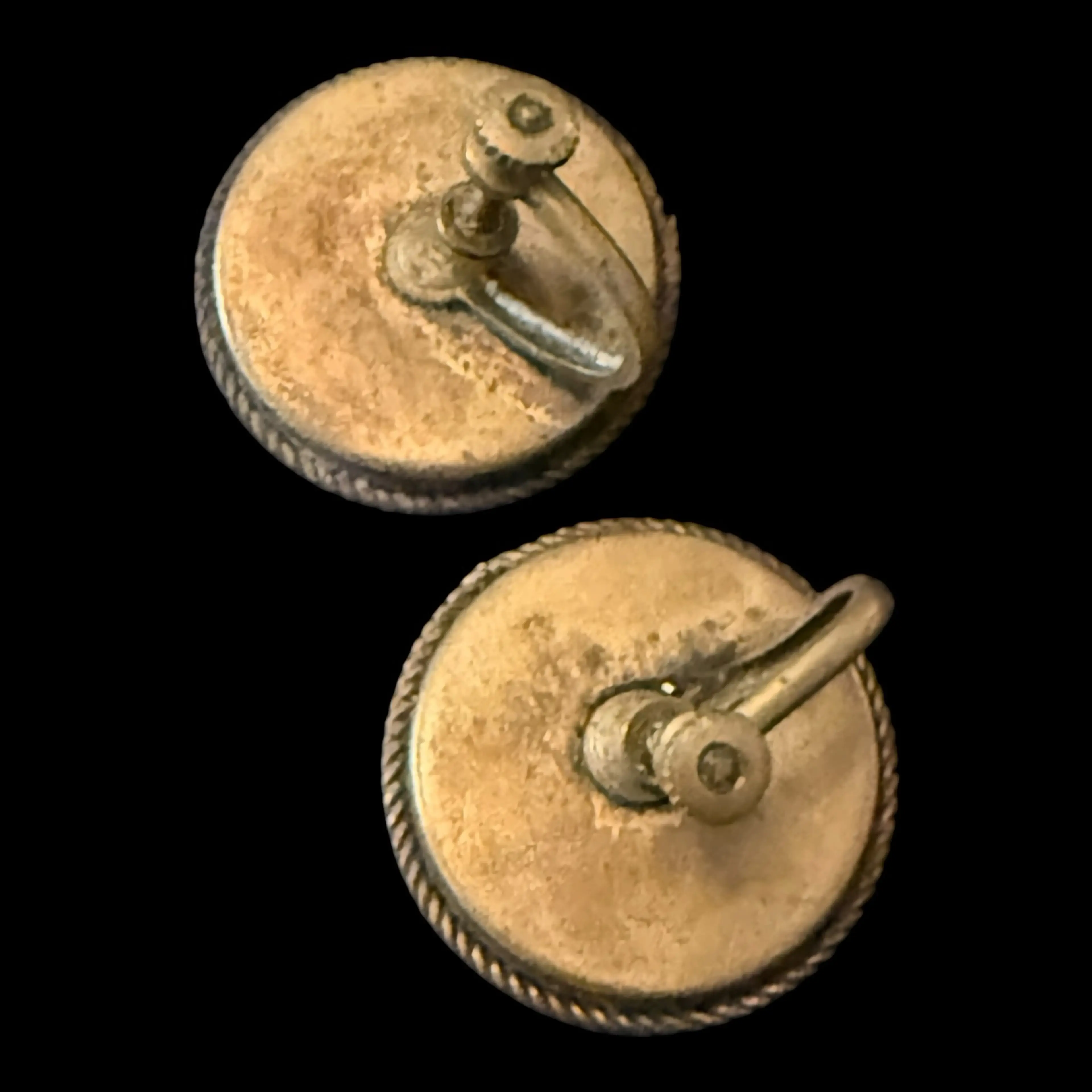 Image 2 of 2