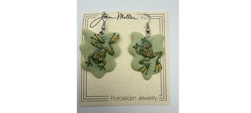 Vintage Joan Miller Porcelain Frog Dangle Earrings