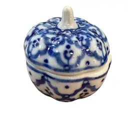 Handcrafted Thailand Blue White Porcelain Pumpkin Flower Leaves Vintage Trinket Dish