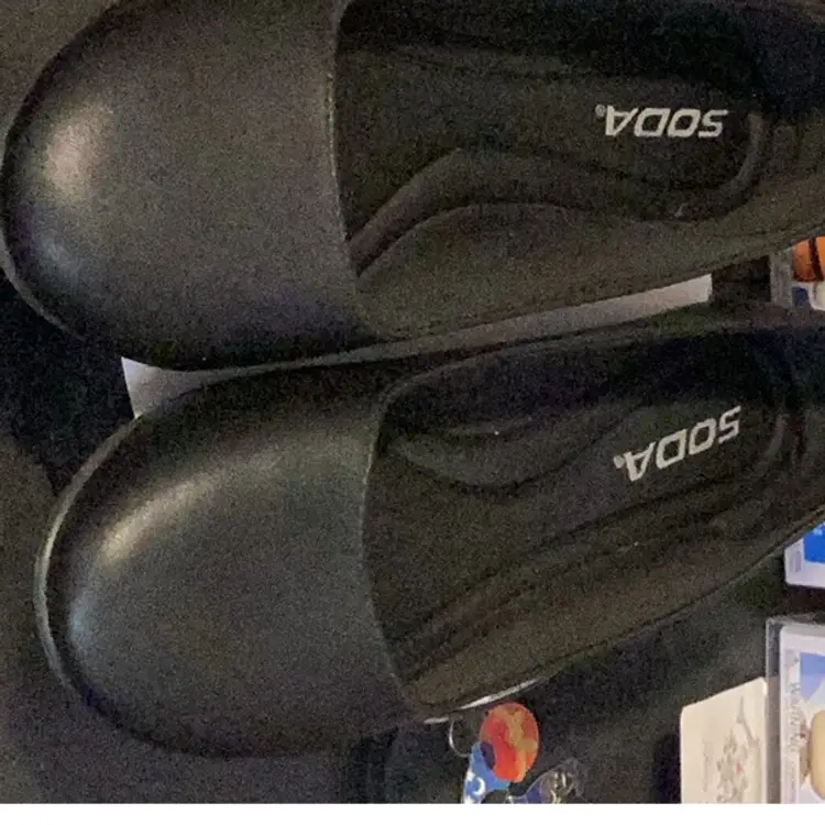Soda Shoes Flats Size 7.5