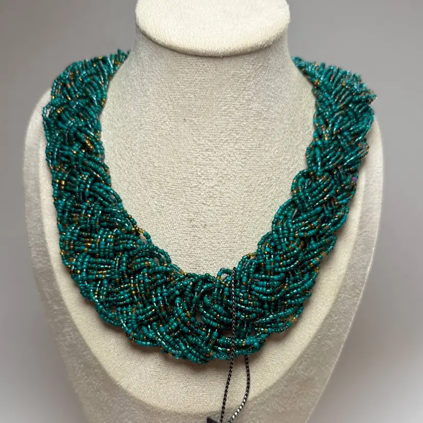 Jerollin 19" Multi Strand Woven Seed Bead Necklace Green Gold Silver Tone NWT