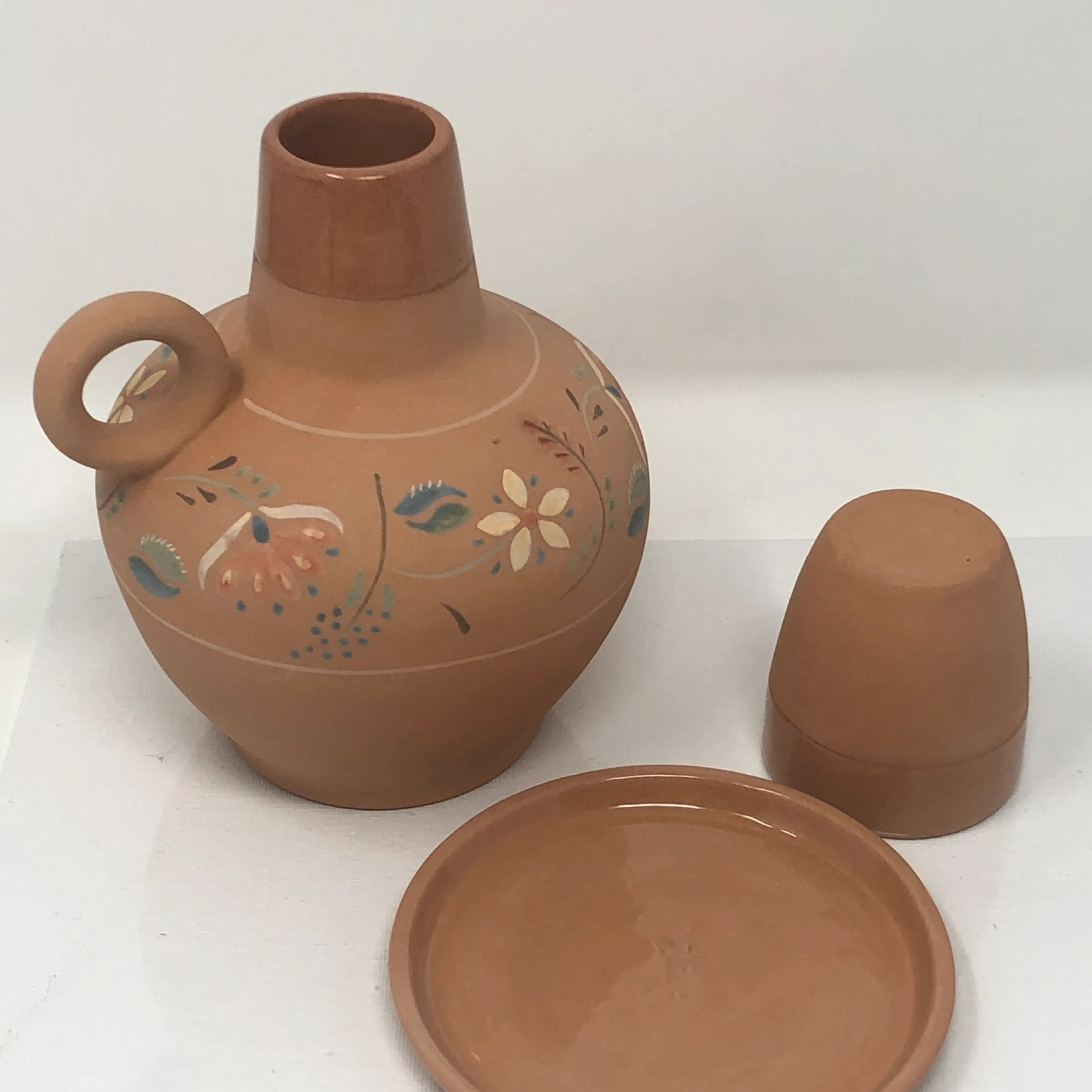 Image 2 of 7