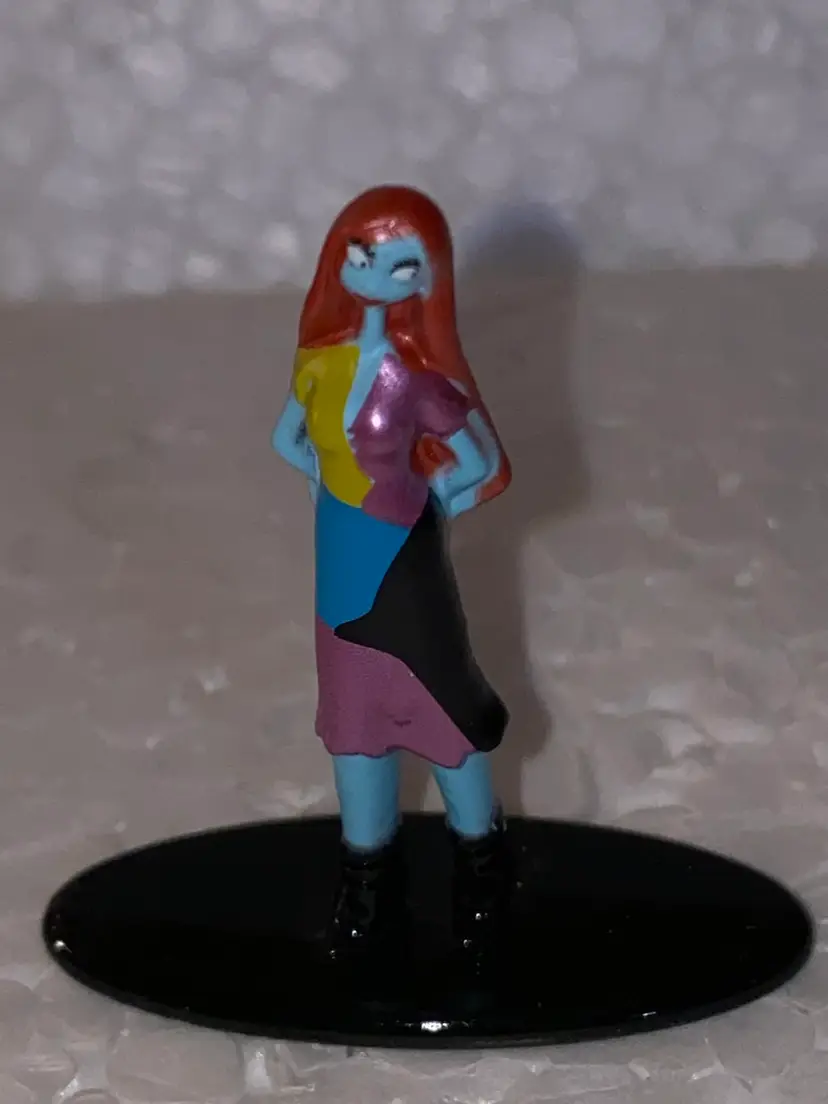 #01- Disney Nightmare Before Christmas New Old Stock Diecast Metal Collector Figurine As Pictured