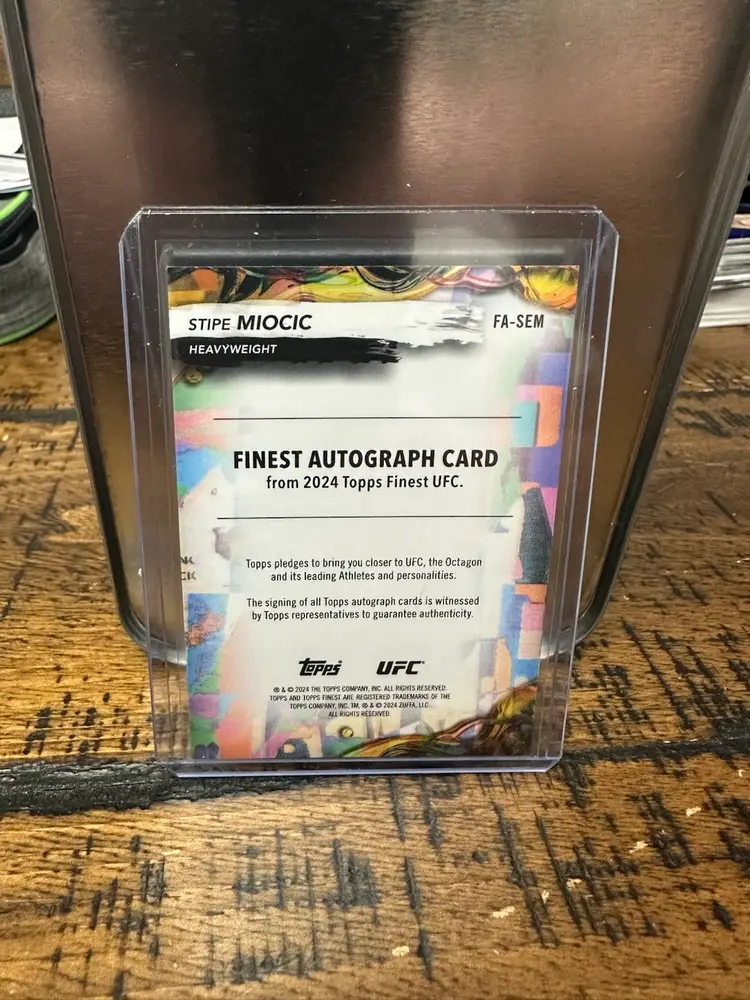 2024 UFC Topps Finest Red Shimmer On Card Auto- Stipe Miocic- Heavyweight 🐐!!