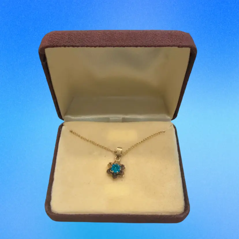 Vintage MCM 1/20th 12k GF Dainty Blue Faceted Stone Necklace 18” Chain