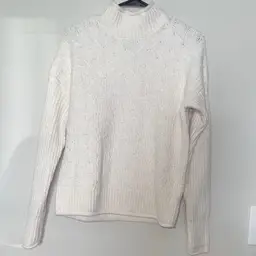 Medium Rachel Roy White Mock Neck Sweater
