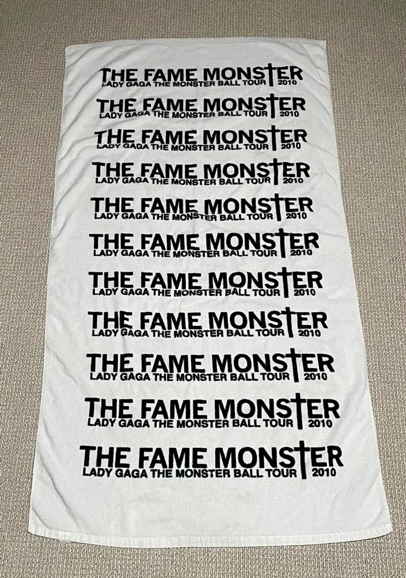 LADY GAGA The Fame Monster The Monster Ball Tour 2010 Swag Beach Towel Cotton