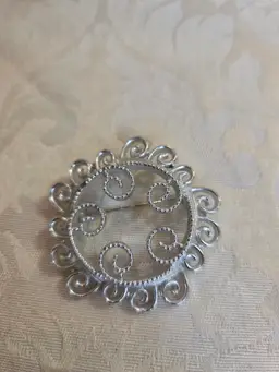 Vintage Sarah Cov (marked) Silver Tone Round Brooch