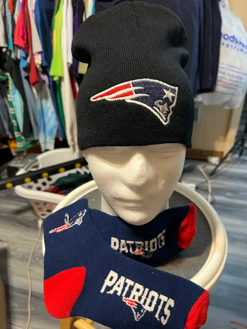 New England Patriots Beanie Socks NWOT