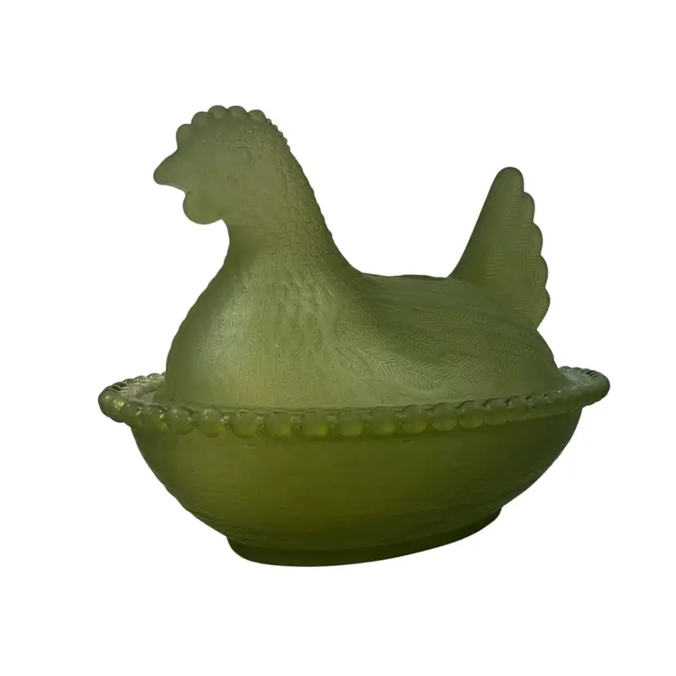 Rose’s Closet Olive Green Satin Glass Hen on Nest 3 1/2” tall 4 3/4” long New