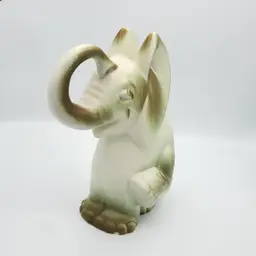 Mid Century Royal Haeger Anthropomorphic Elephant Planter #509, Trunk Up