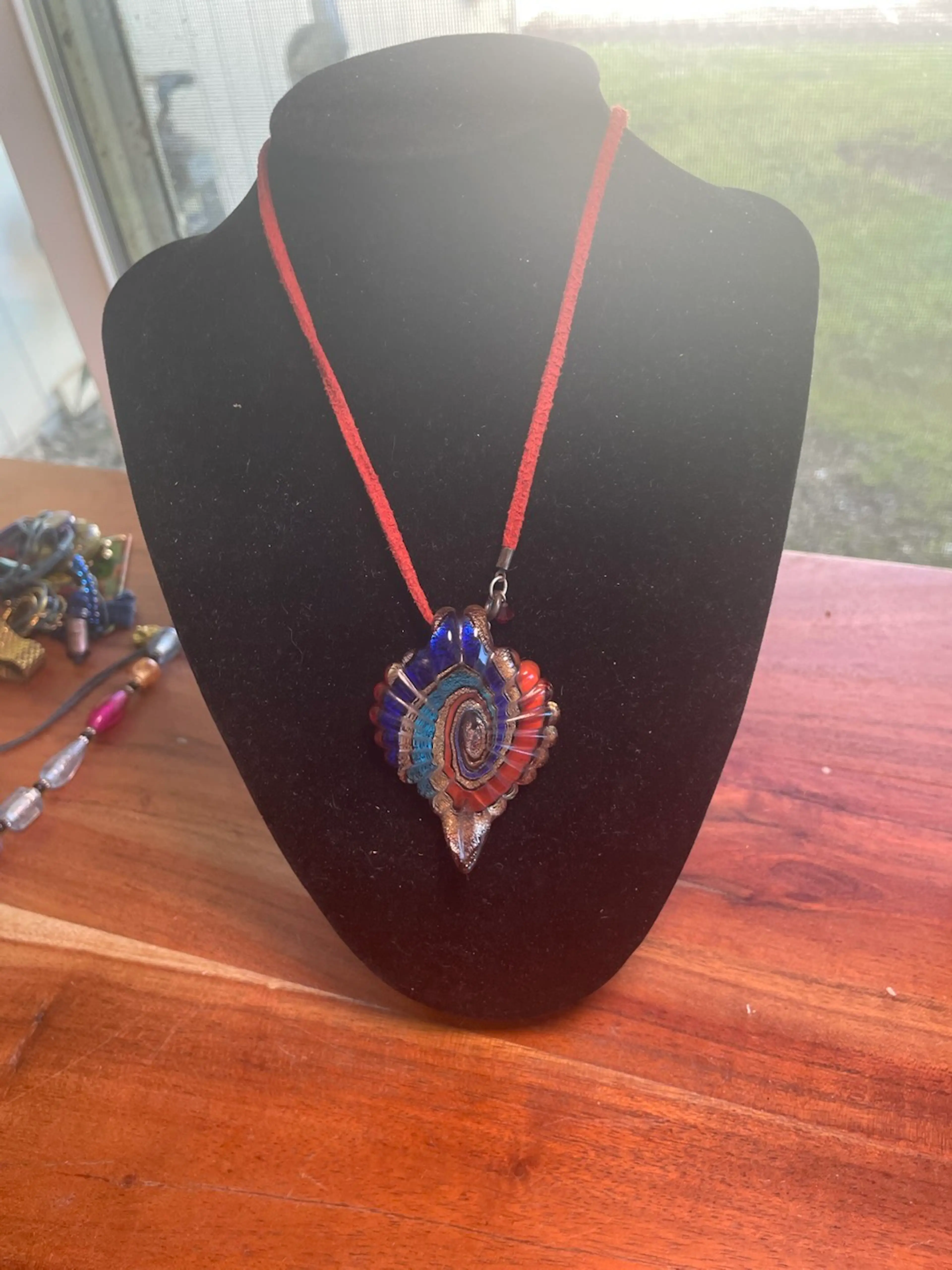 Image 2 of 6
