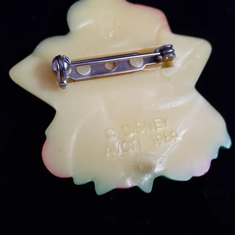 Vintage 1989 Avon Disney Hollywood Star Minnie Mouse  Brooch Pin