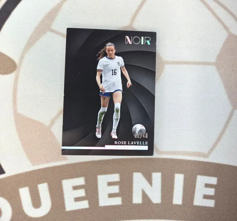 Panini Noir Rose Lavelle /49