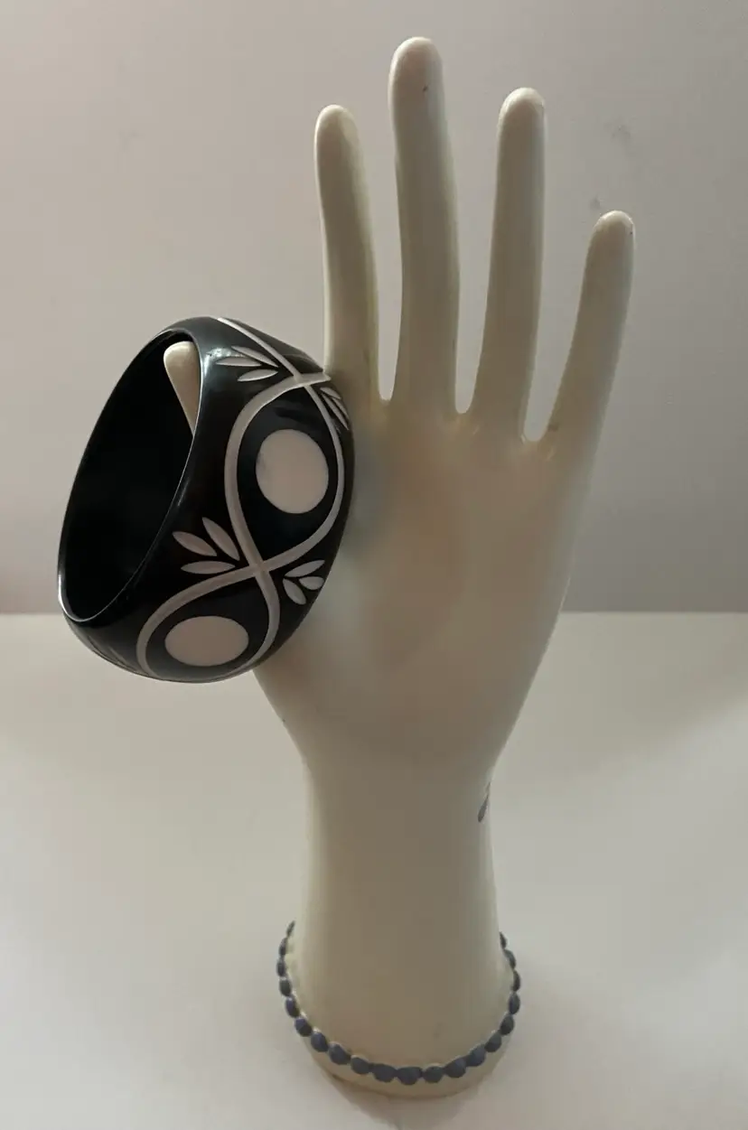 Black Lucite Carved Bangle Bracelet 1.5” Wide 