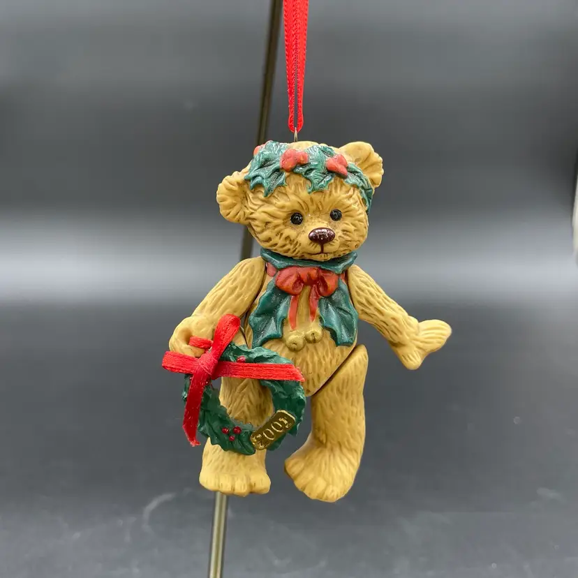 Hallmark Gift Bearers Hanging Christmas Ornament 3rd in Series Bear Wreath
