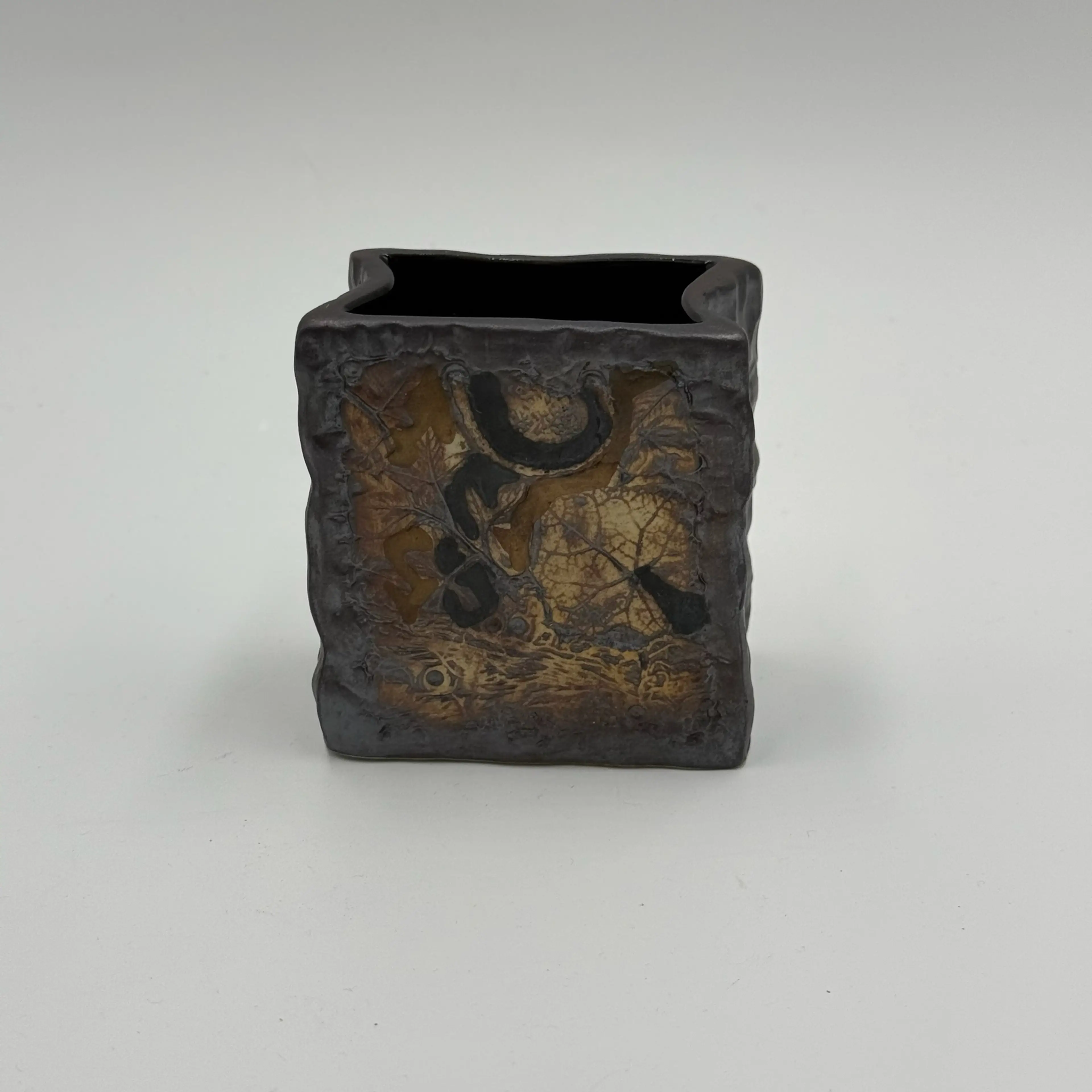 Image 1 of 10