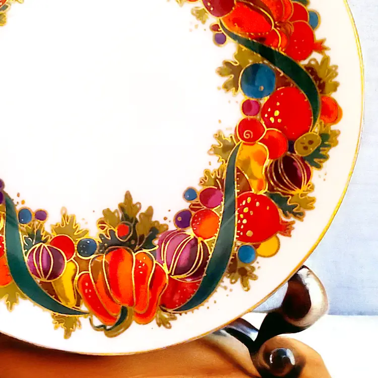 2000 Bob Mackie Fruit And Ribbons 8" Salad Dessert Plate