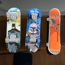 Theme Toy Skateboards Lot Of 3