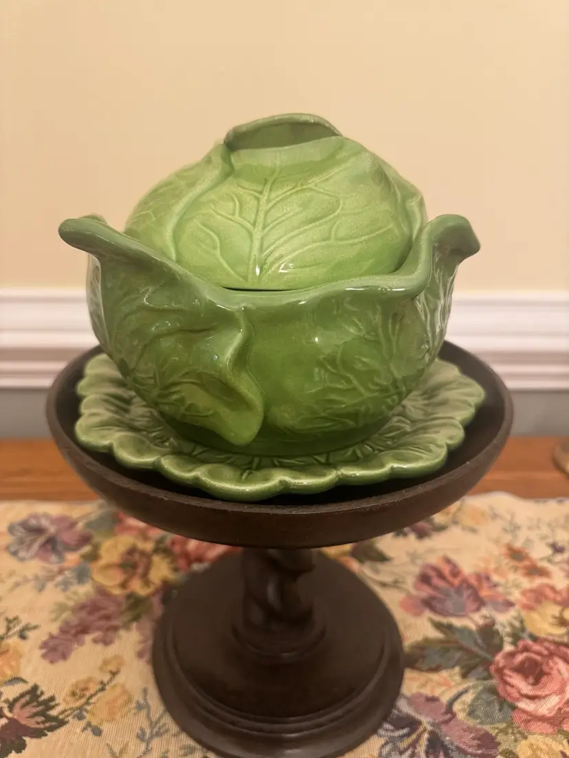 Holland Mold Green Cabbage Soup Tureen with Lid & Underplate
