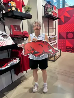 dianesdesignsandfindsaz