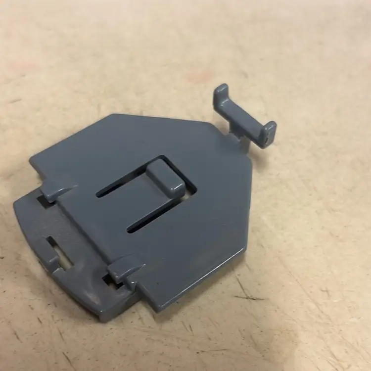 Cobra Night Raven Elevator