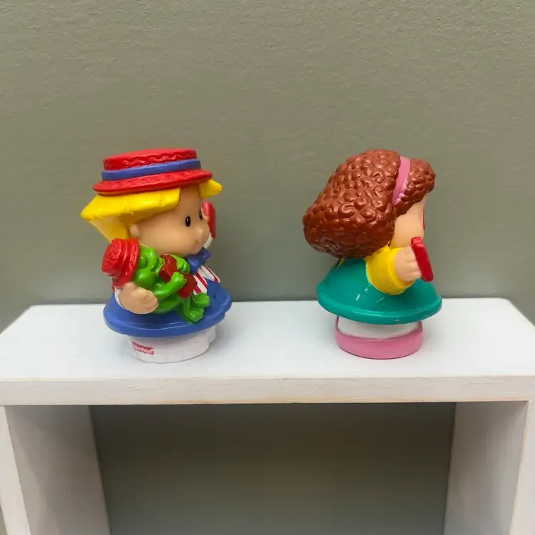 2003 Little People Figures