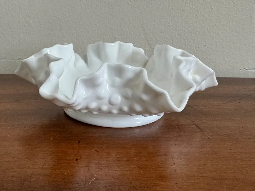 Vintage Fenton Milk Glass Hobnail Bon Bon Dish With Ruffled Edges