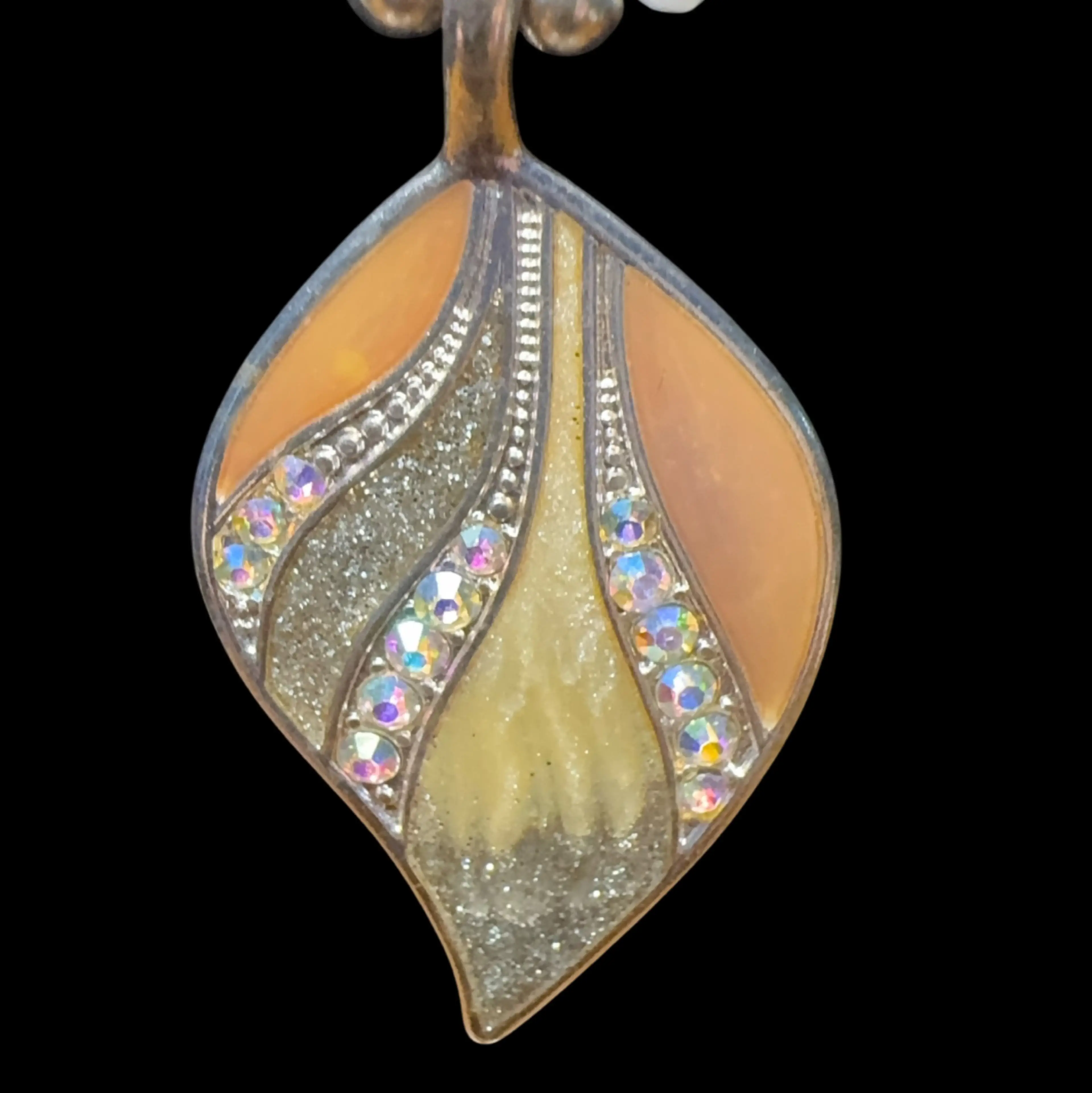 Image 3 of 6