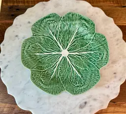 Bordallo Pinheiro 10” Cabbage Plate