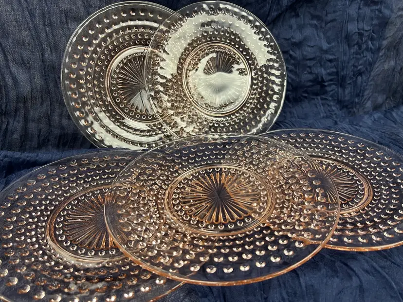 Hobnail Pink Depression Vintage Plates (5)