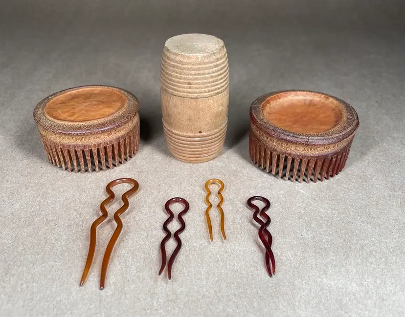 Vintage Primitive Americana Round Wooden Hair Combs Hair Pins Trinket Jar with Lid