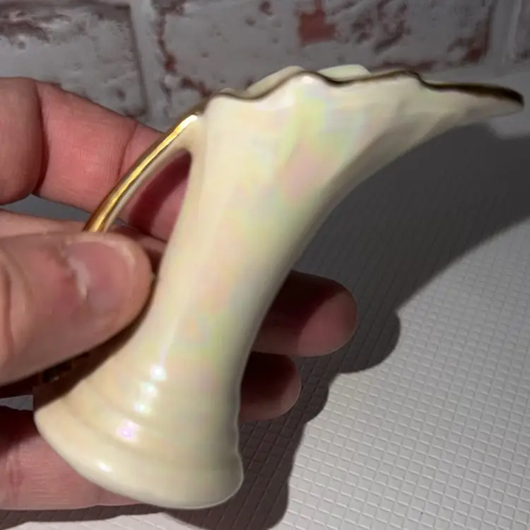 Vase Or Creamer Holder Or For Fake Plants