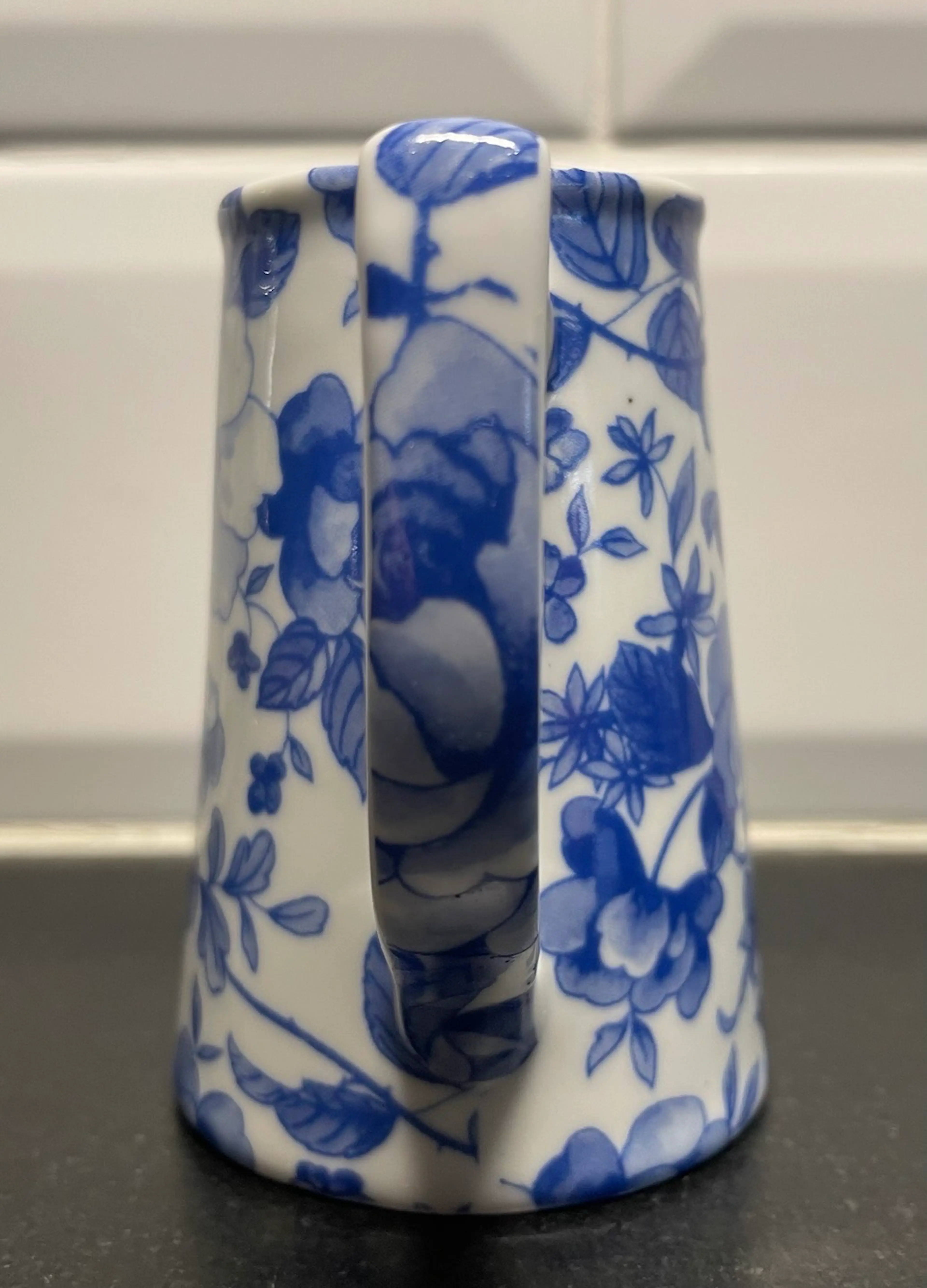 Image 2 of 6