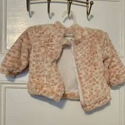 Various baby clothes