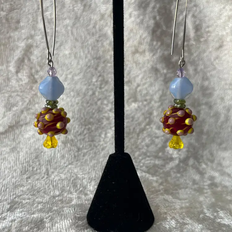 #41 "Mountain Berry Picking" Series - Handmade by Me -- Lampwork Glass Earrings