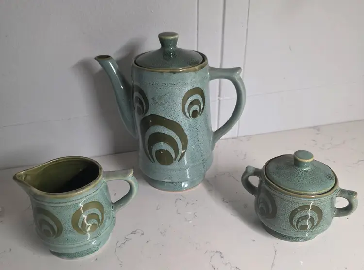 Vintage Pottery Tea Set – Teapot, Creamer & Sugar Bowl – Ceramic